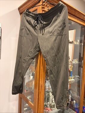 Olive Green Women's Drawstring Jogger Sweatpants
